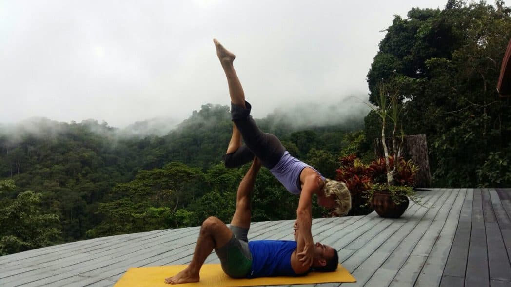 yoga luna lodge 2