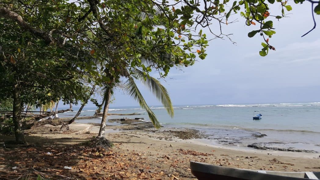 puerto viejo beach strand