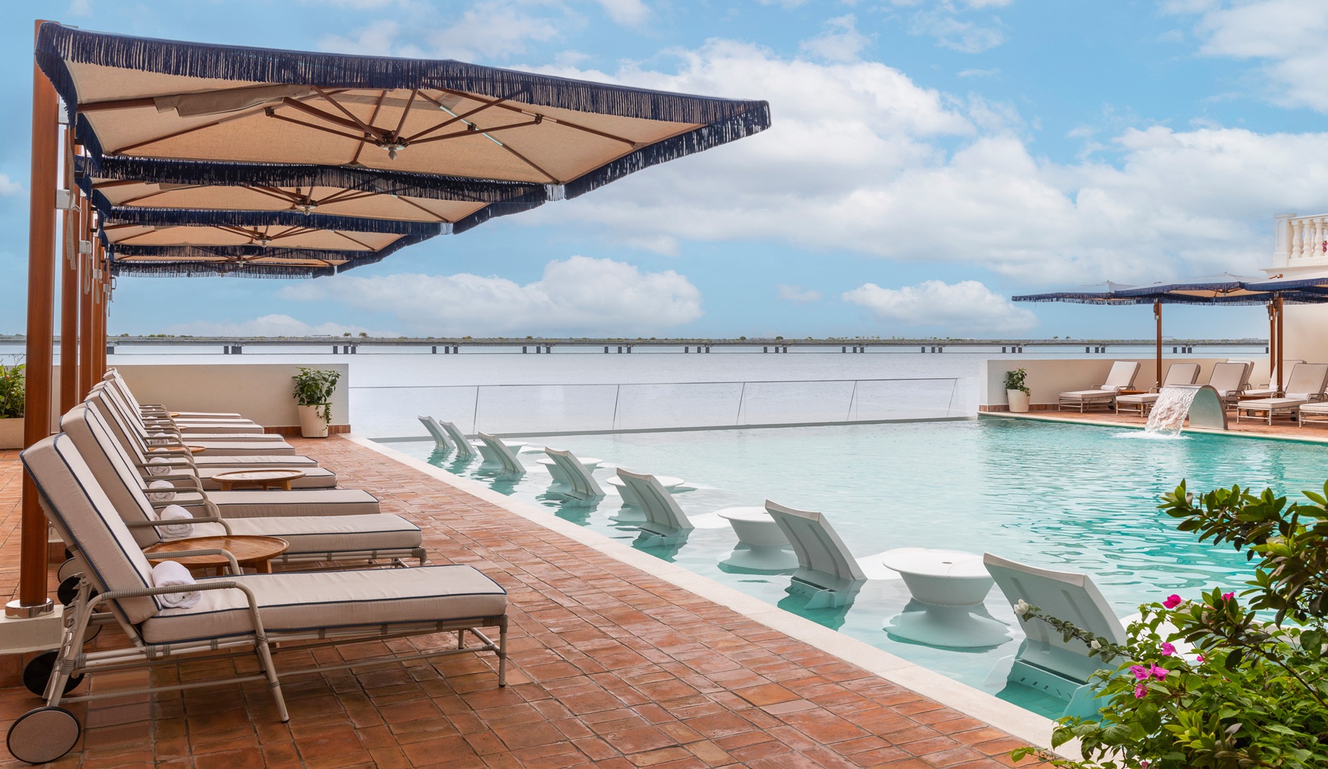Panama Stad hotel pool