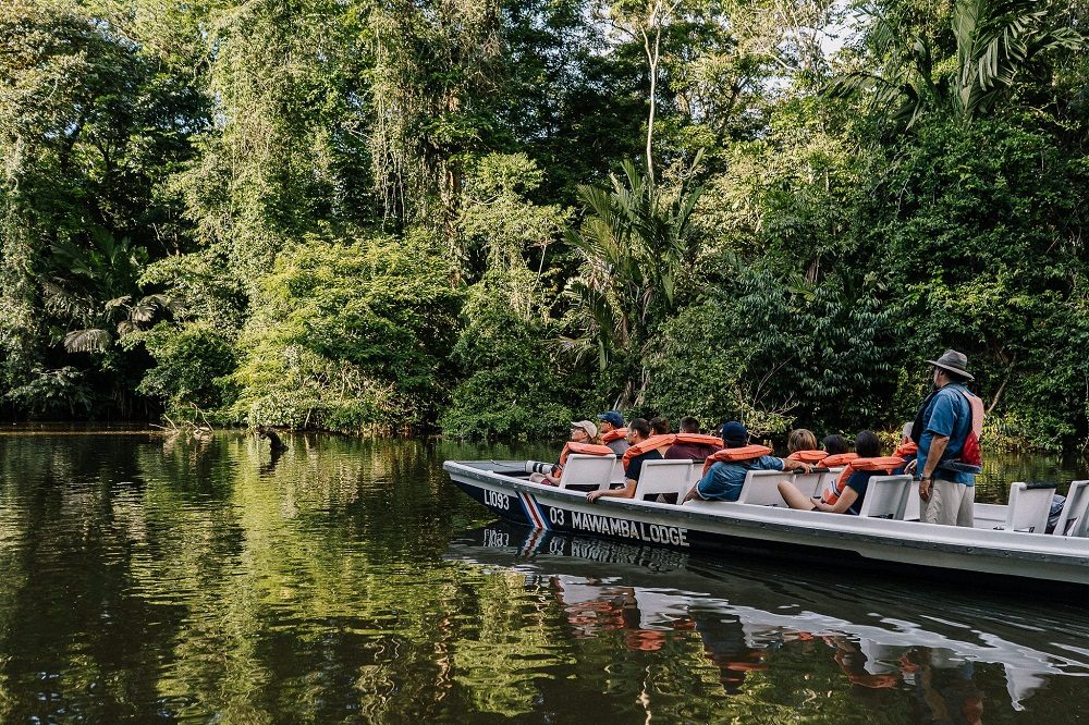 Boot tour Tortuguero Boot tour Tortuguero