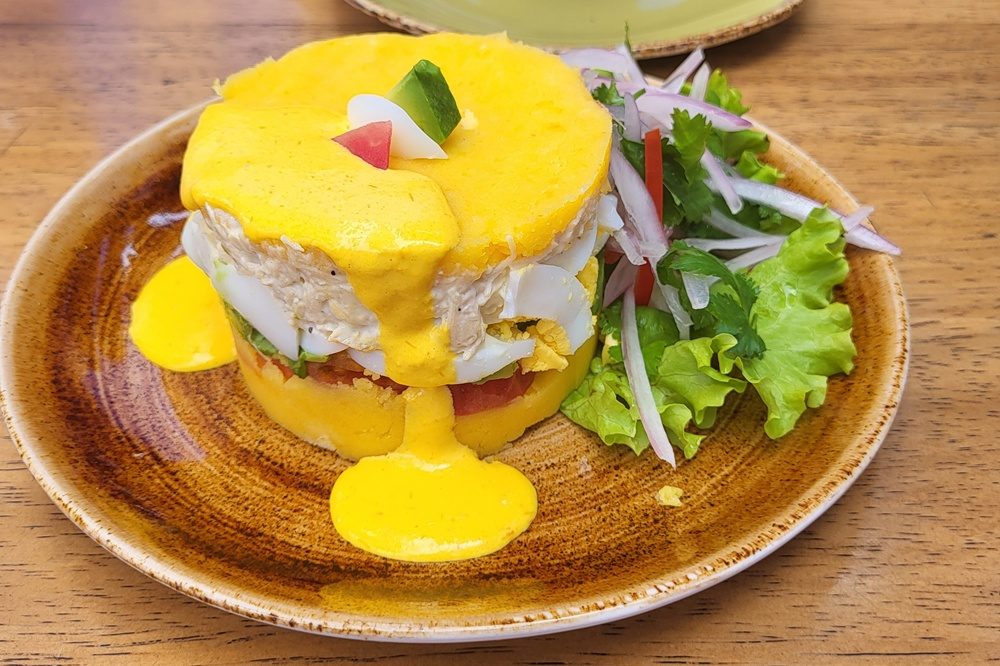 Causa eten en drinken peru