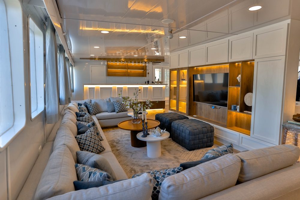 Lounge area Galapagos galaxy diver Lounge area Galapagos galaxy diver