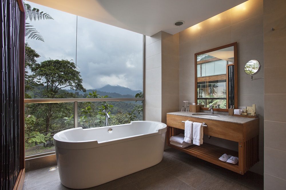 Mashpi Lodge Bathroom suite yaku Mashpi Lodge Bathroom suite yaku