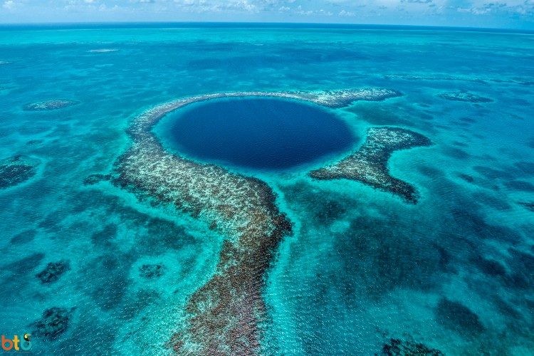 Ontdek de Great Blue Hole in een rondreis belize Ontdek de Great Blue Hole in een rondreis belize