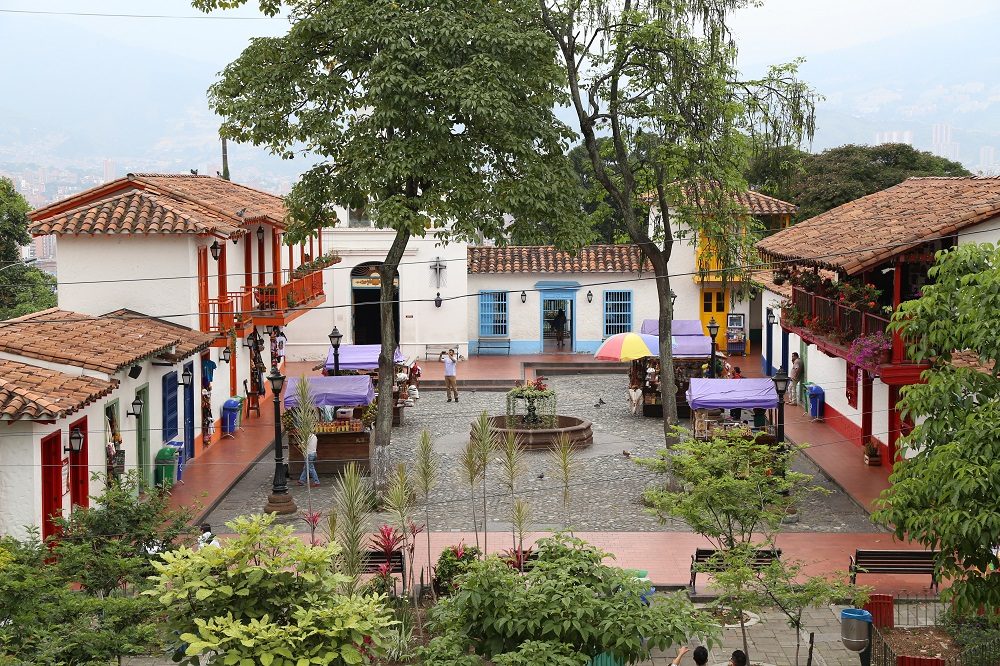 Pueblito Paisa fotocredits de Medellin.travel Greater Medellin Bureau