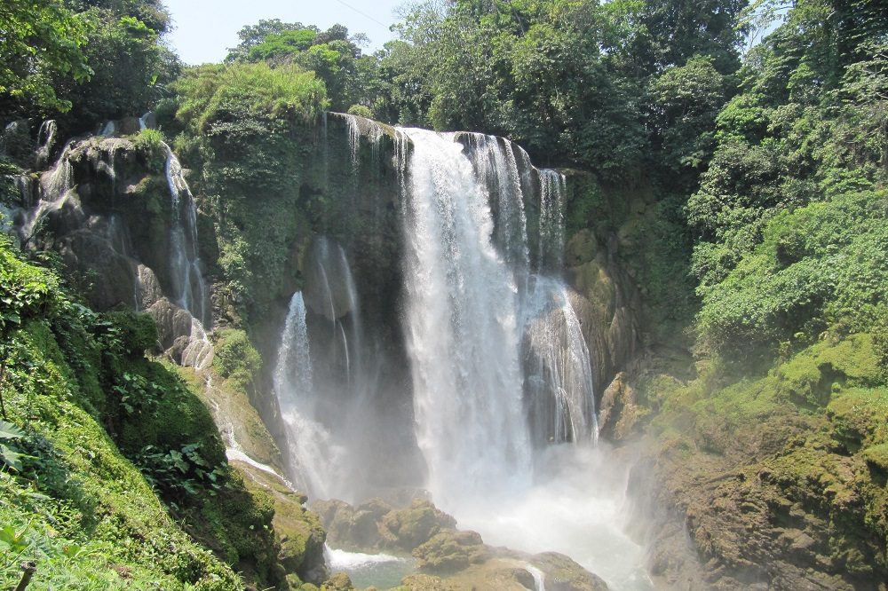 Pulhapanzak waterfalls