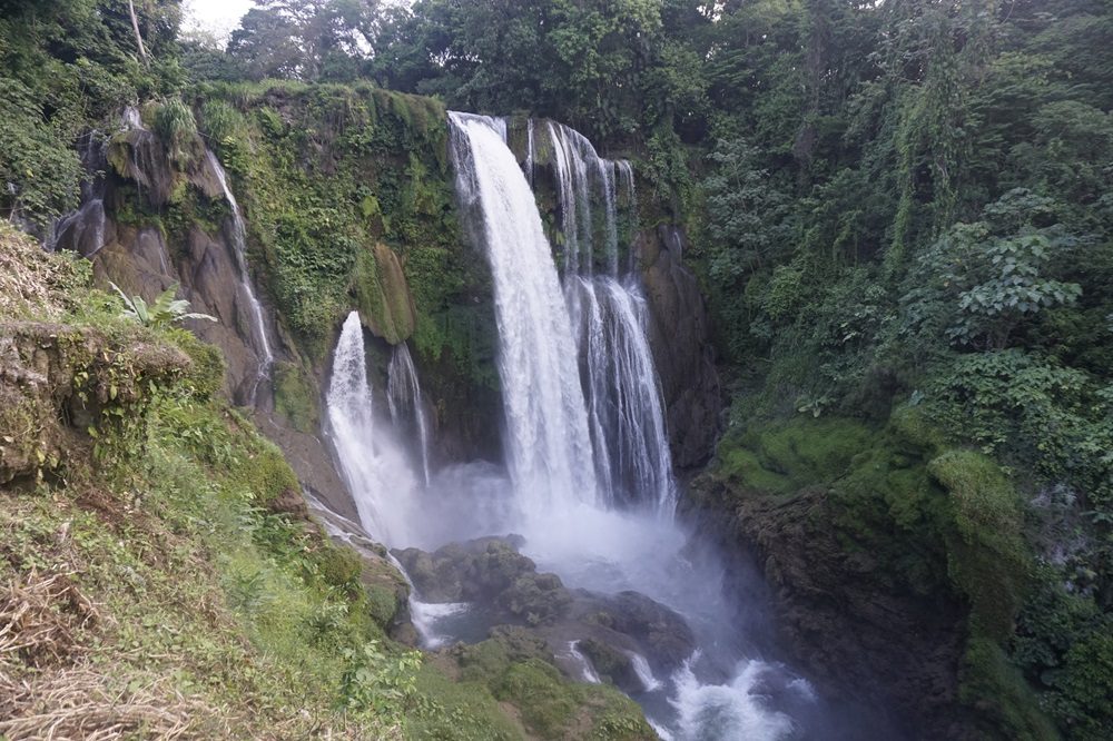 Pulhapanzak waterval honduras