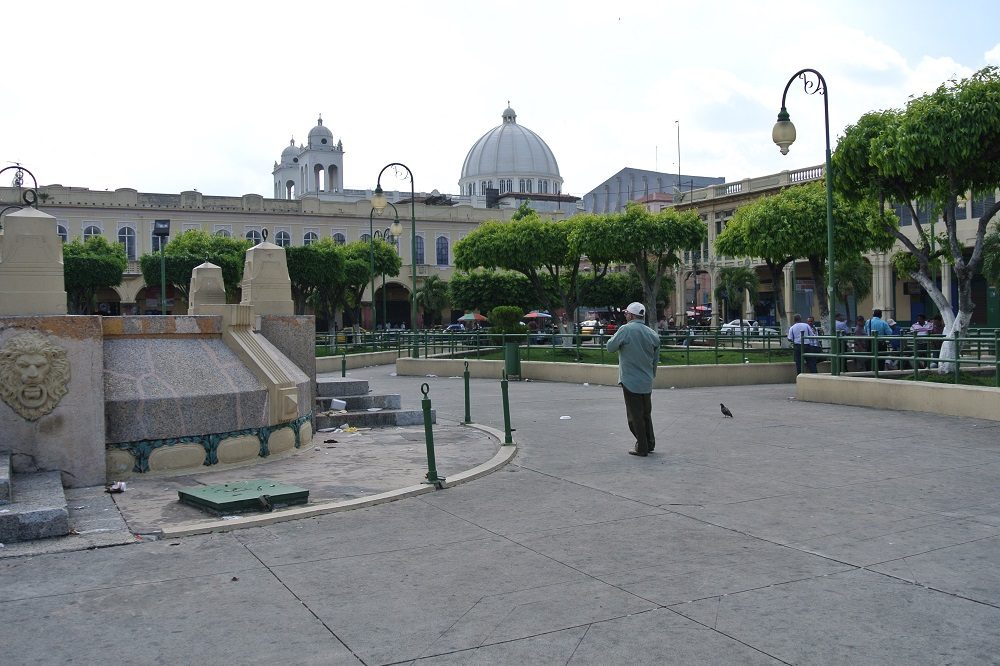 San Salvador plein