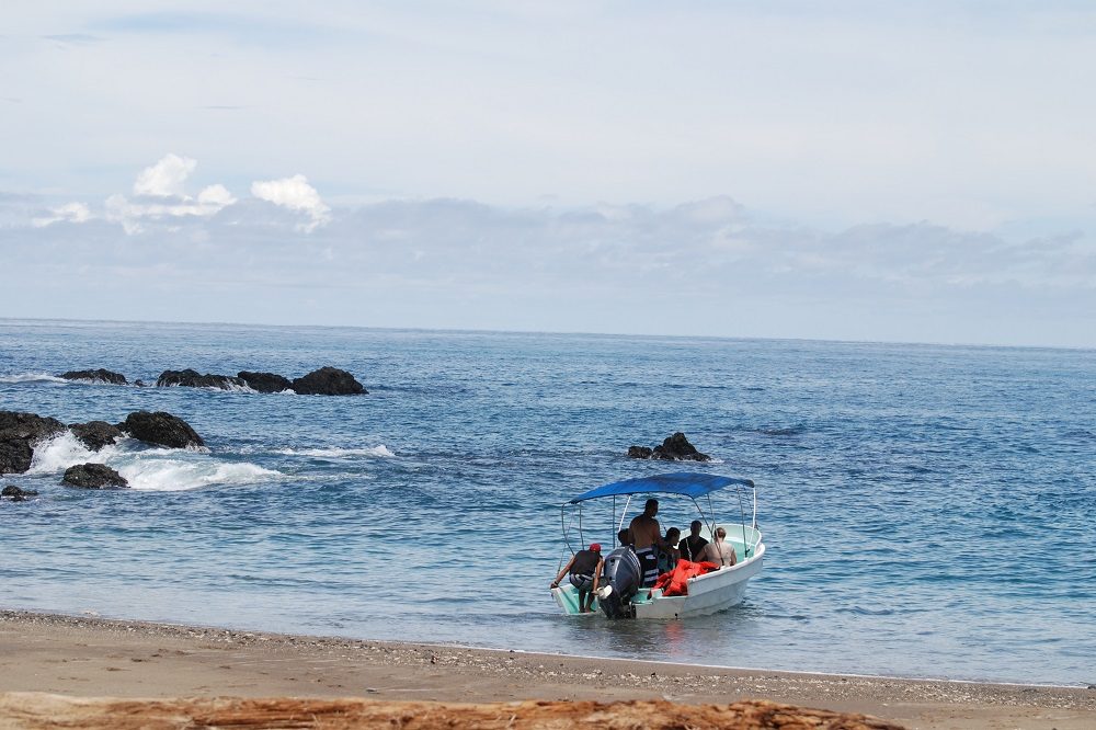 boot cano island