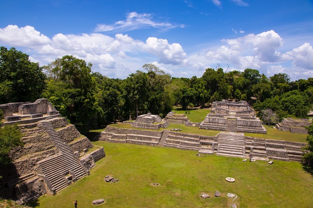 caracol belize reizen