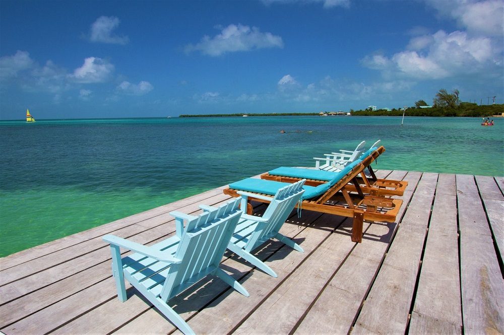caye caulker hotel dock