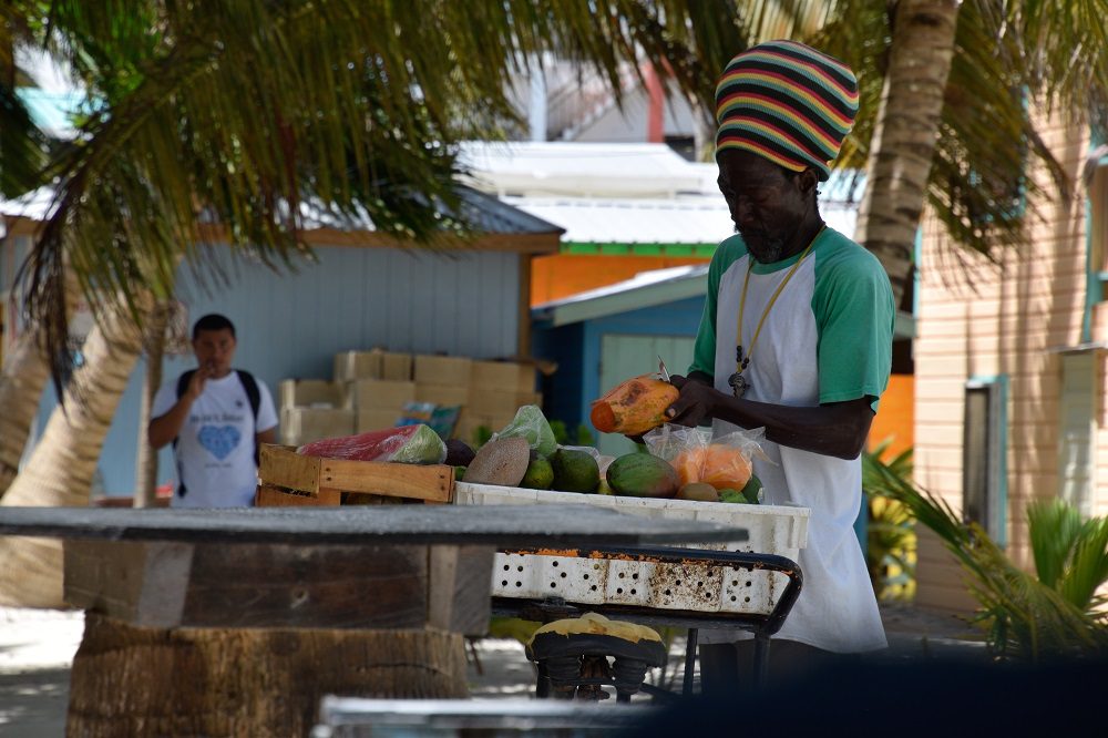 caye caulker local selfdrive belize