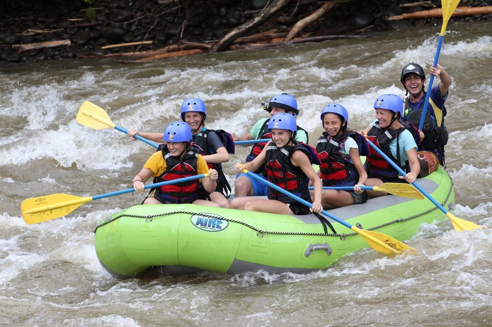 familiereis costa rica raften 2 familiereis costa rica raften 2