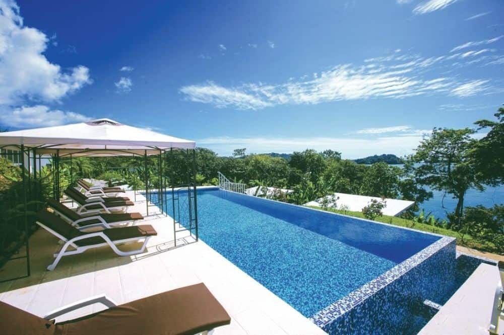 luxe reis panama infinitypool