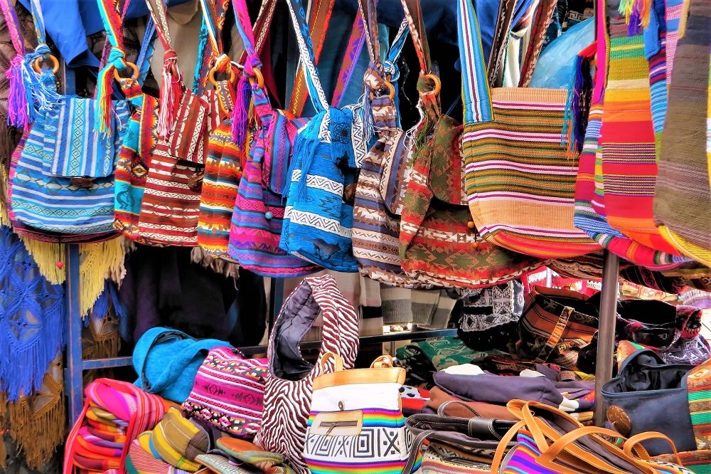 rondreis ecuador galapagos otavalo markt
