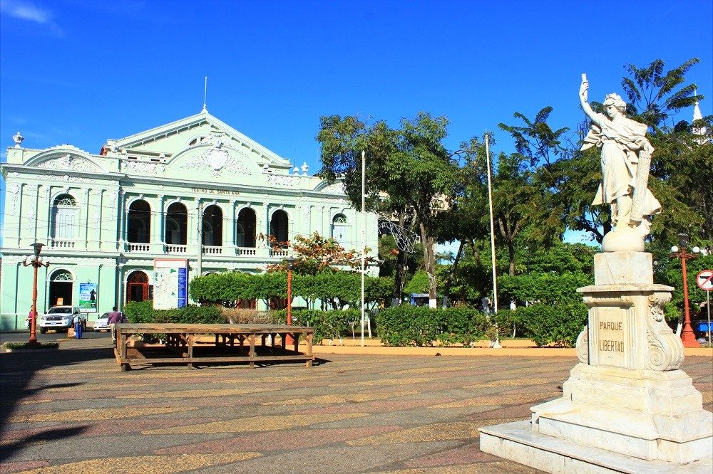 rondreis el salvador city hall santa ana