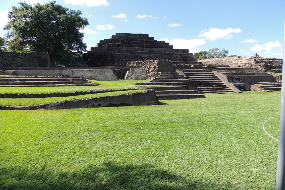 tazumal maya el salvador