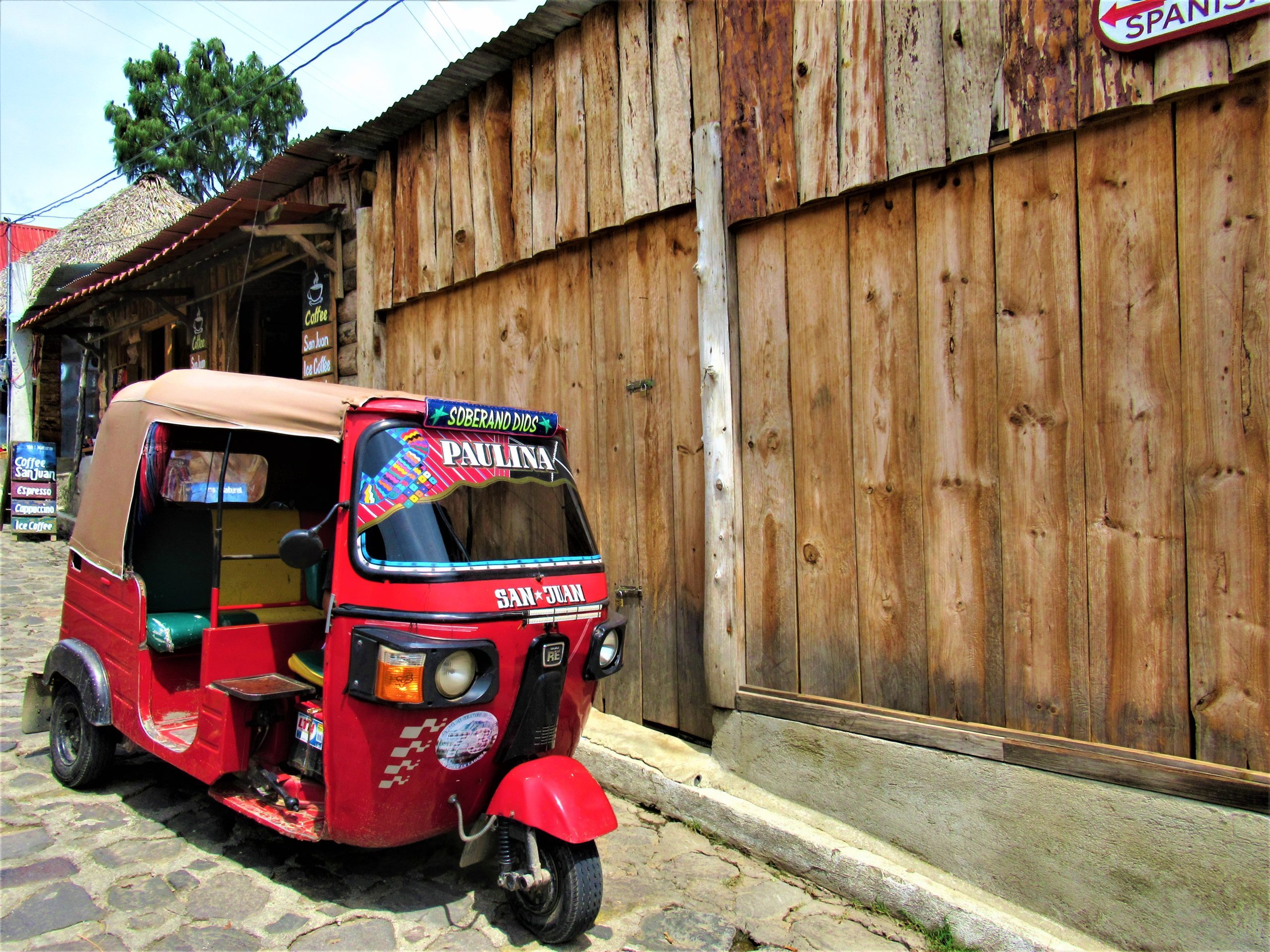 tuktuk guatemala atitlan
