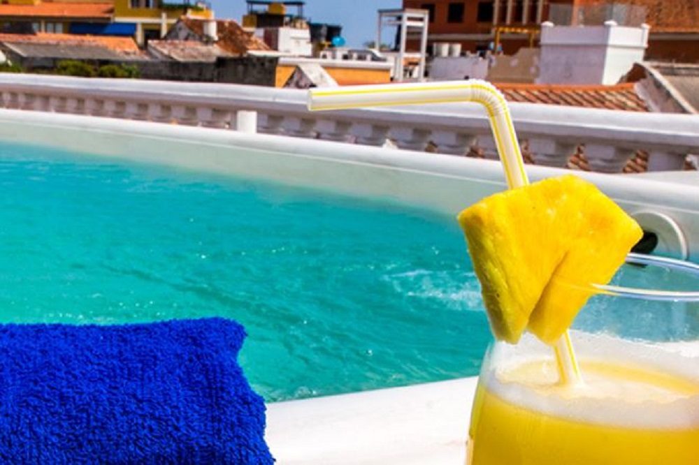 zwembad cocktail cartagena zwembad cocktail cartagena