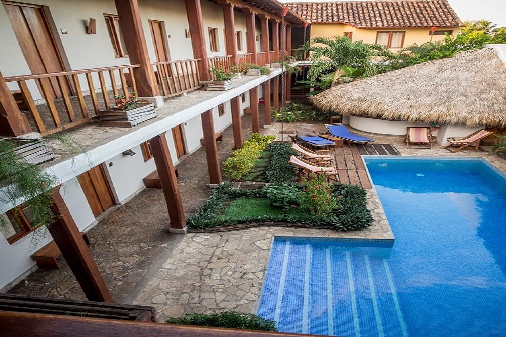 zwembad hotel Granada
