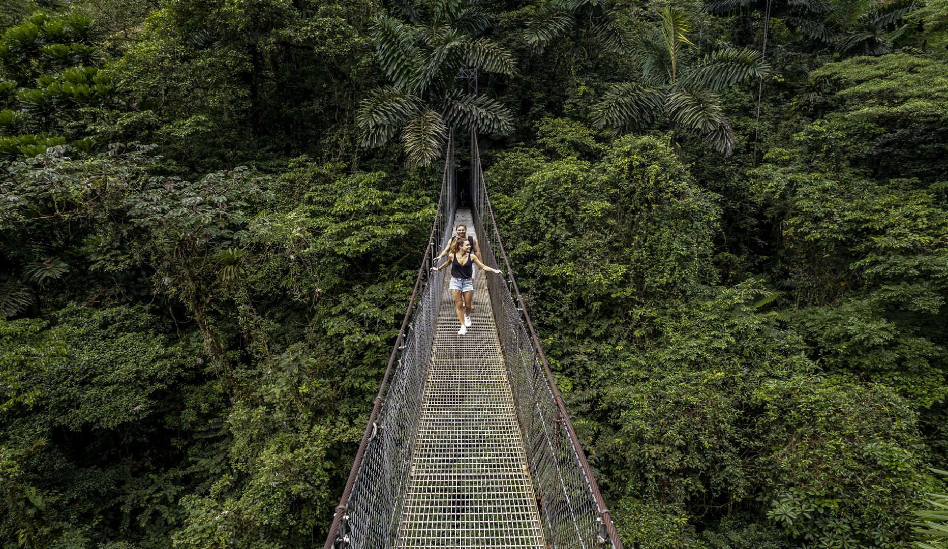 hangbrug arenal 10