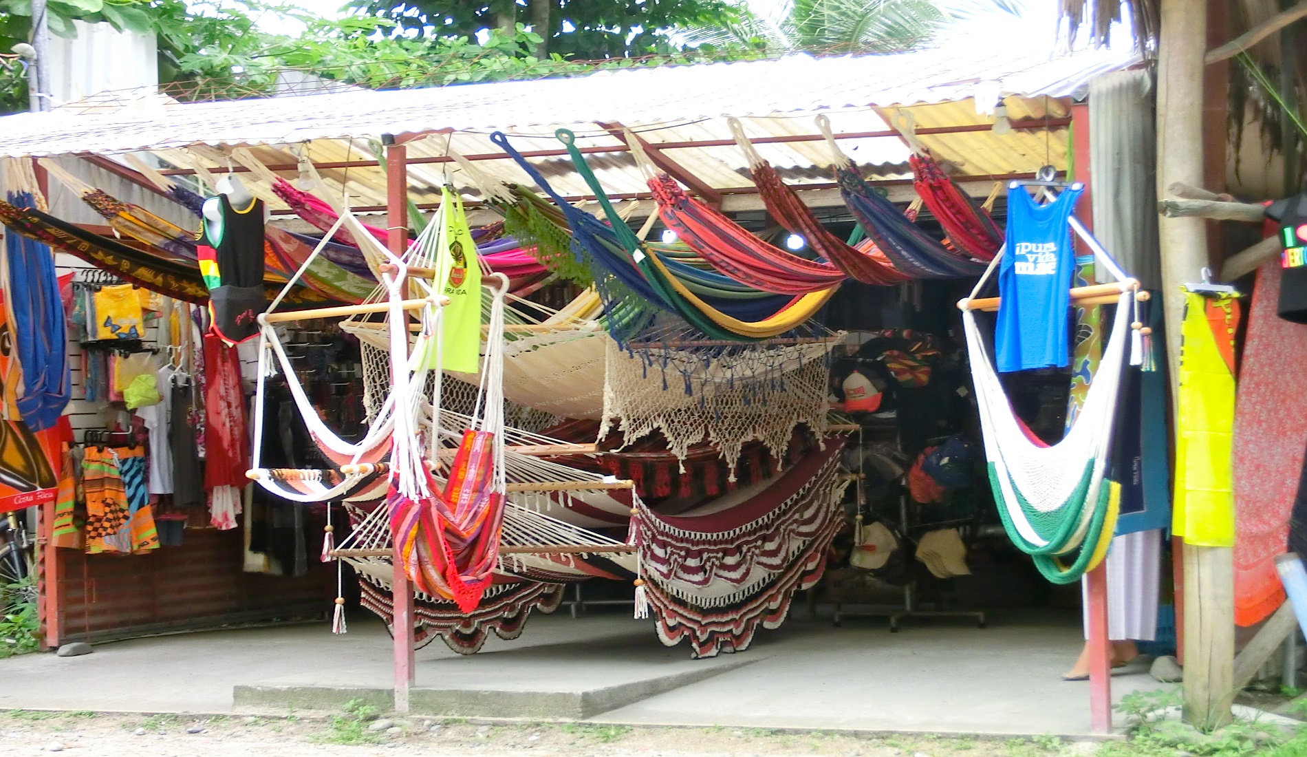 puerto viejo souvenirs